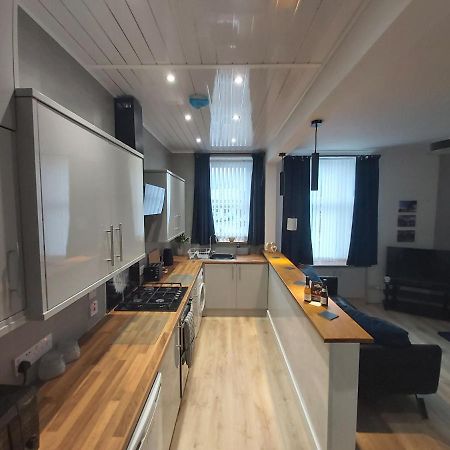 One Bedroom Flat, Very Close To Town Center. Oban Buitenkant foto