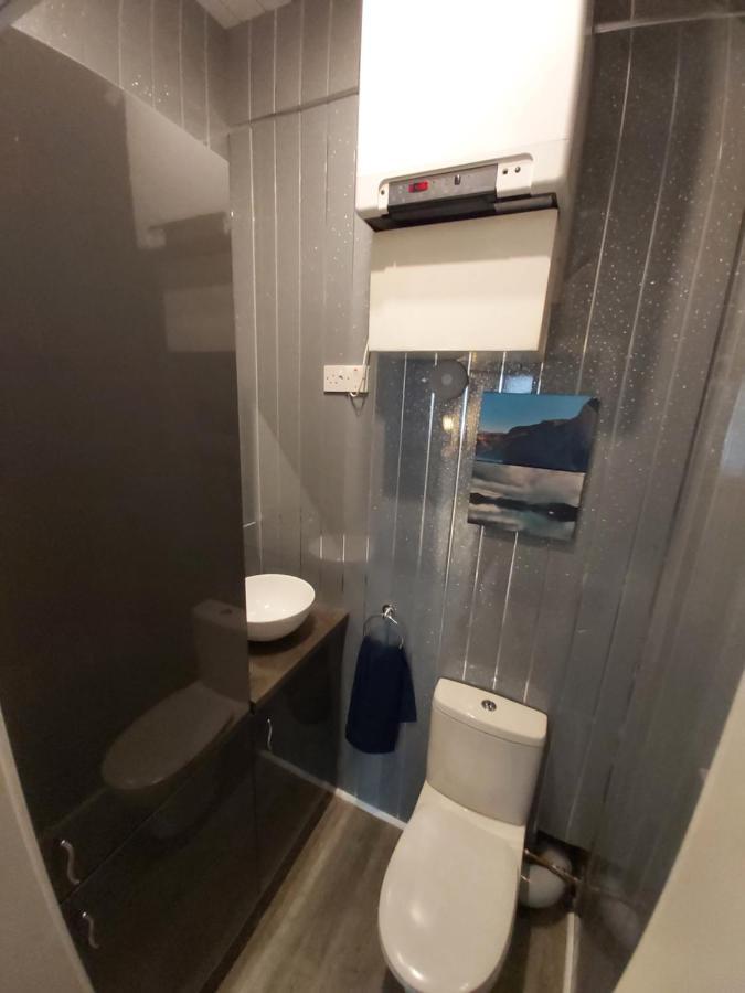 One Bedroom Flat, Very Close To Town Center. Oban Buitenkant foto